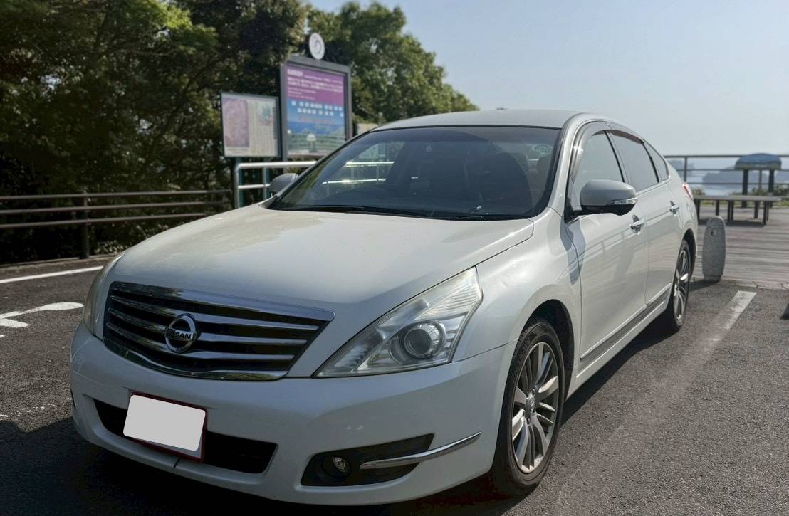 2013 nissan teana